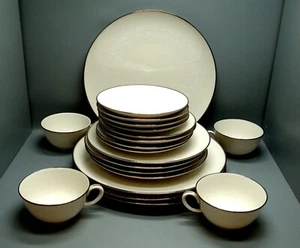 Noritake MORNING JEWEL 20-teiliges Set VIER GEDECKE MEHR HIER - Bild 1 von 3