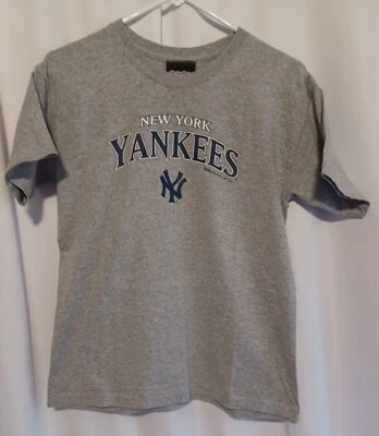 STITCHES  New York Yankees Baseball T-Shirt Boys Large Gray Year 2005 - Image 1 of 4