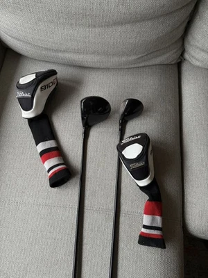 Titleist 910 D3 Driver 10.5 - Titleist 910F Fairway Wood 15 Degree - Stiff - Image 1 of 4