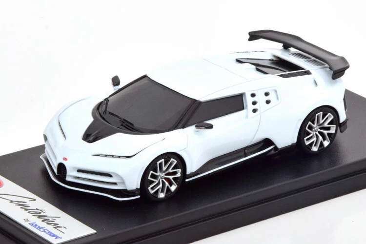 Looksmart 1:43 Bugatti Centodieci Pebble Beach 2019 Metallic White LS513 - Image 1 of 1