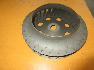 Rueda del ventilador estrecha para VW Escarabajo Ovali 30CV a 47 CV y Porsche 356 - Imagen 1 de 2