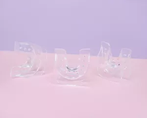 50x Onlysmile Premium Bleaching Schiene Zahnaufhellung Whitening Mouth Tray - Bild 1 von 4