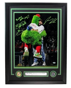 Jason Kelce/Phillies Phanatic Dual-Signed/Insc 16x20 Photo Framed PSA/DNA 190111 - Bild 1 von 5