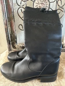 LL Bean Boots Women 9M Black Leather Upper Side Zip 1 1/2” Heel Casual - Picture 1 of 8