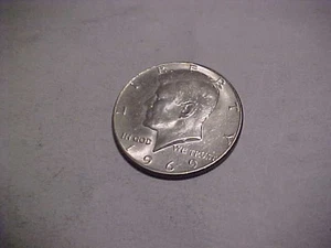 Medio dólar Kennedy 1969-D 40 % plata estado circulado Denver Mint - Imagen 1 de 2