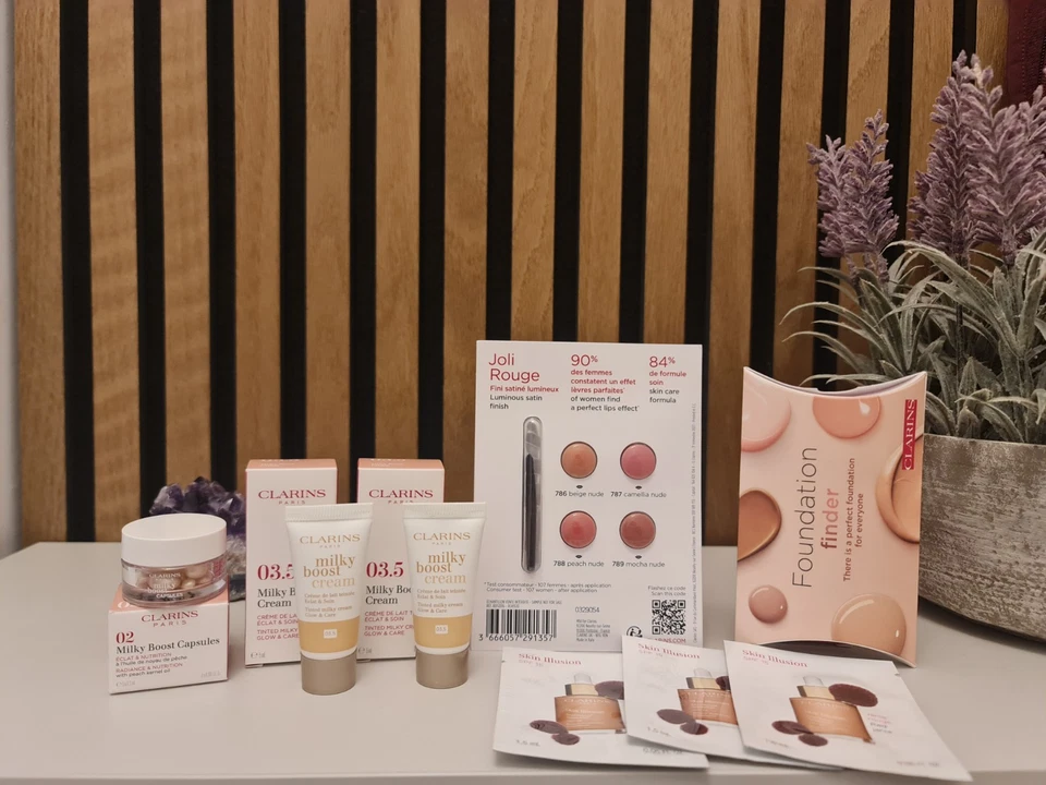 Luxusproben Clarins Milky Boost Capsules 02 Boost Cream 03.5 Skin Illusion Lippe - Bild 1 von 4