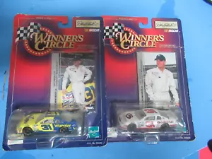 DUE CERCHI DEL VINCITORE SCALA 1/64, DALE EANHARDT JR, #31 AUTO E CARTE - Foto 1 di 6