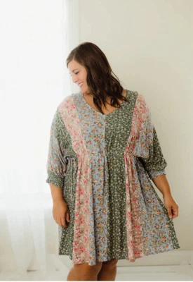 GiGiO Dress Women's Size Large Micro Floral Patchwork Cottagecore Dolman Sleeve - Image 1 of 4