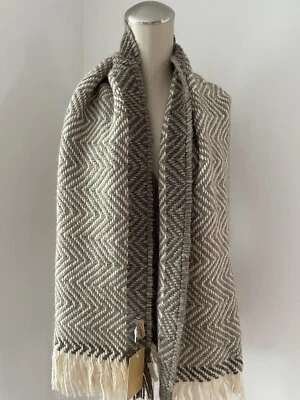 Calonaci Brown/ Beigh 30% Wool Made in Itali 19x65 Scarf - Изображение 1 из 4