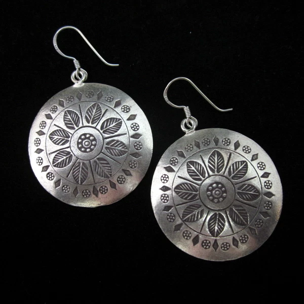 Thai Hill Tribe Earrings Fine Silver Ohrringe Silber Schmuck BOHO GYPSY ER146 - Image 1 of 4