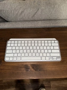 Logitech MX Keys Mini Wireless Keyboard (White) US (Logi Bolt not included) - Picture 1 of 2