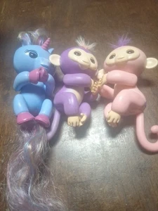 Konvolut 3 Fingerlinge Affen und Einhorn - Bild 1 von 4