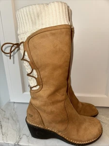 Botas Ugg Skylar Cuña Piel de Oveja/Tejido Castaño 1939 Talla 7 - Imagen 1 de 8