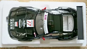 1/18 KYOSHO FERRARI 575 GTC TEAM JMB 2004 AUTOGRAPHED PAR JAIME MELO - Foto 1 di 5