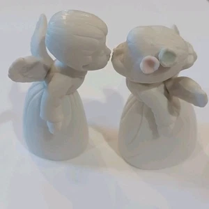 Vintage küssende Engel weiß Porzellan kleine Figuren von LBK - Bild 1 von 7