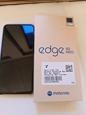 Motorola Edge 50 Neo mit Displayschaden - Bild 1 von 3