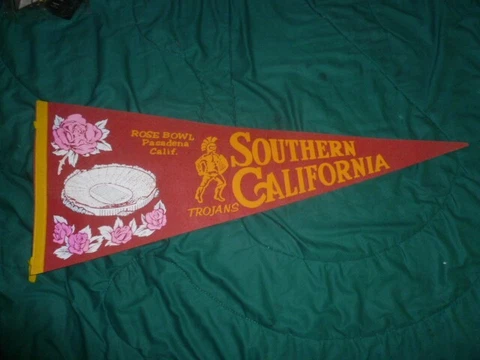LG VINTAGE USC SOUTHERN CAL PENNANT w/ TROJAN MASCOT AND ROSE BOWL SHOWN Cover