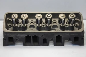 GM 4.3L V6 Marine Cylinder Head (14099064) - Picture 1 of 5