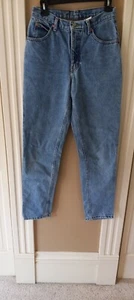 Calvin Klein Womens Easy Fit High Waisted Mom Jean Size 8 Vintage medium wash - Picture 1 of 8