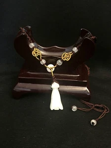 Handgefertigte Damen orientalische chinesische weiße Blume Jade verstellbare Halskette jneck26 - Bild 1 von 1