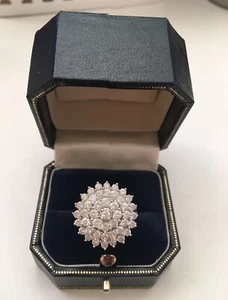 Schöner 2 Karat Diamant und 18 Karat Weißgold Cluster Ring - Bild 1 von 8