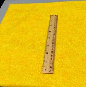 VTG MUSTARD YELLOW BLENDER FABRIC W WHITE FLOWERS BTY CALICO Cotton Fabric bty - Picture 1 of 1