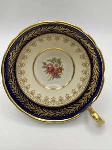 Aynsley Tea Cup In Cobalt Blue With Floral Pattern Gold Gilt, No Saucer - Bild 1 von 12