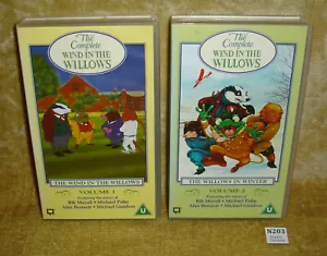 VINTAGE THE COMPLETE WIND IN THE WILLOWS VOL 1 VOL 2 VHS VIDEOS 1995 RIK MAYALL - Imagen 1 de 6