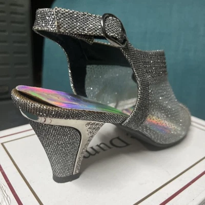 Tacón de acero peltre Pierre Dumas Foto 1 de 4