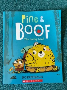 Scholastic Pine and Boof The Lucky Leaf Ross Burach soft cover book - Foto 1 di 4