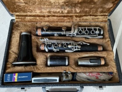 Clarinete - Leblanc Noblet Artist - completamente revisado Foto 1 de 4