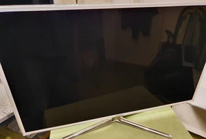 Samsung UE46D6510Ws,46Zoll/116cm-Bild,Triple-Tuner,3D,Internet-TV,400Hz, K-Versa - Bild 1 von 2