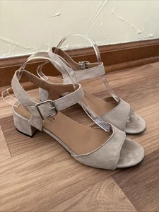 Sophia Milano Damengröße 8,5 beige Leder-Sandalen mit Knöchelriemen 1,5"-Absatz ITALIEN - Bild 1 von 12