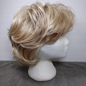 Raquel Welch Wig Layered Bangs Blonde Rooted 19R738  Average - Picture 1 of 11