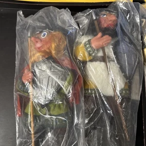 Norweger Arne Hasle Wikinger Elfe Wichtel Latex Puppe Norwegen 10" Schild Speer Lot 2 - Bild 1 von 9