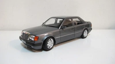 1:18 NOREV MERCEDES BENZ 500E W124 SEDÁN GRIS COMPLETAMENTE ABIERTO COCHES DIECAST Foto 1 de 4