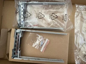 NEW & Original in BOX 2X CADDY TRAY DELL 2.5" SAS 08FKXC D08FK - Photo 1/3