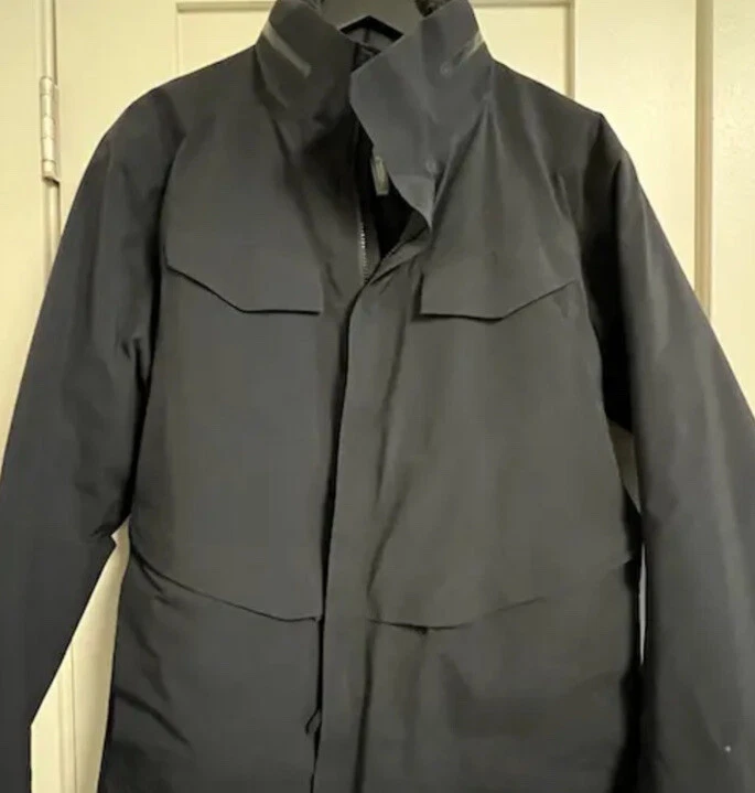Arc'teryx Regular Size XS Coats, Jackets & Vests for Men for Sale