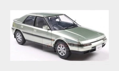 1:24 WhiteBox Mazda 323F 1989 WB124259 - Immagine 1 di 2