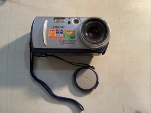 Sony Cyber-shot DSC-P30 1.3MP Digital Camera - Silver - Picture 1 of 5