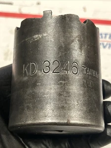 KD Tools 3246 Ford F250/350 4 Wheel Drive Spindle Nut Wrench 1/2” Drive Socket - Bild 1 von 7