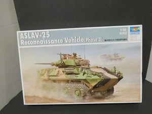 Trumpeter 1/35 ASLAV-25 Reconnaissance Vehicle - INCOMPLETE PARTS ONLY - Foto 1 di 6