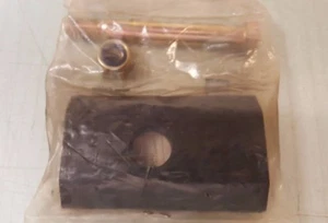 Kit de douilles de ski OEM Ski-Doo broche caoutchouc 580626600 formule MXZ *NEUF* - Photo 1/2