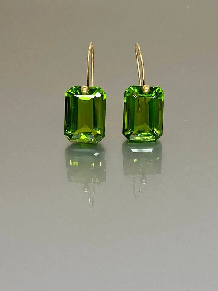 Fancy 13*18 Emerald Cut Simulated Peridot Women's Earring Silver 925 - Image 1 of 3