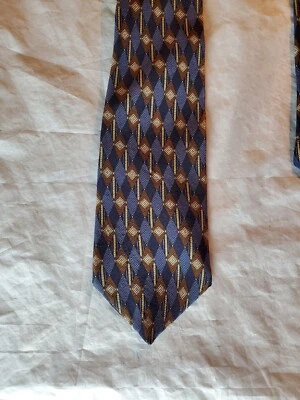 Kenneth Cole NY Men's Tie 100% Silk Blue & Brown Geometric Necktie Made in USA  - Image 1 of 4