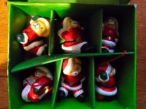 6er Set Weihnachtsdeko Keramik zum aufhängen. Teddybären klein - Bild 1 von 1