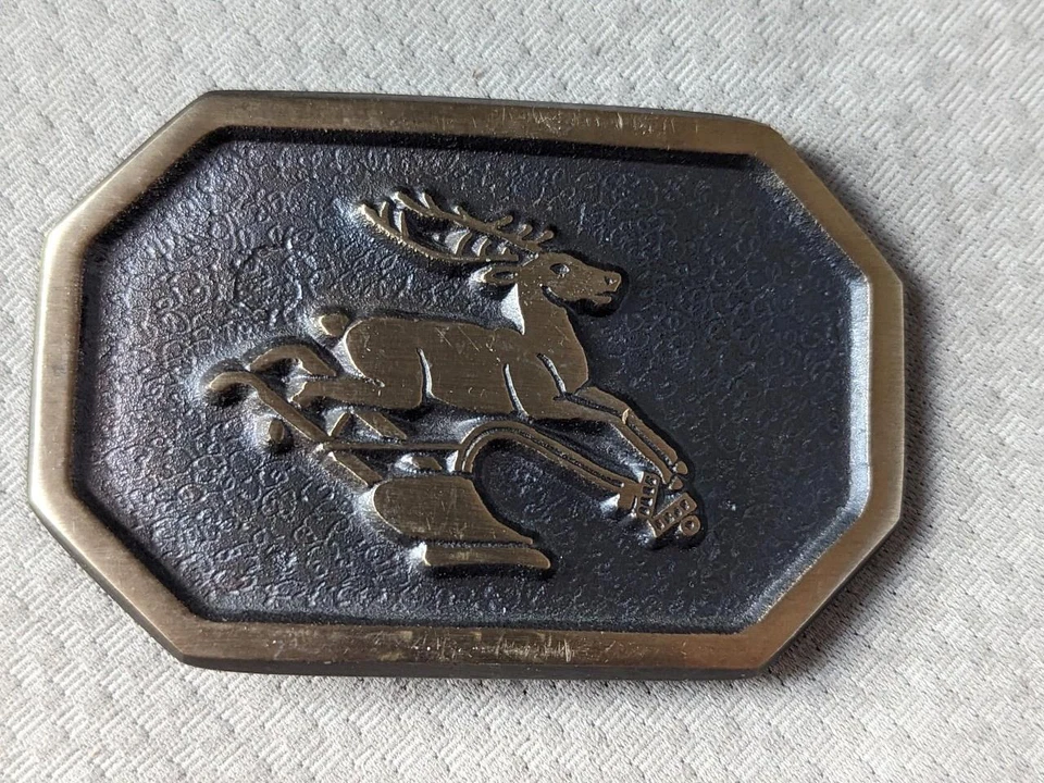 老式 20 世纪 70 年代拖拉机 JOHN DEERE 皮带扣黄铜农业西部牛仔 — 第 1/4 张图片