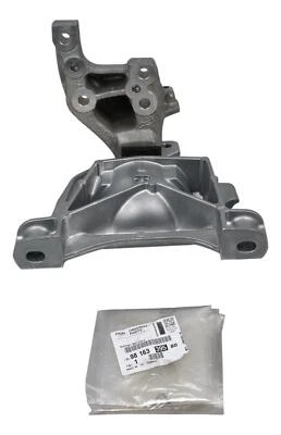 Support moteur droit d'origine Citroën C4 Picasso II 2.0 BlueHDI 9816339580