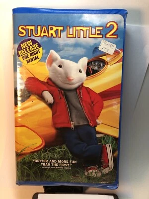Vintage VHS Video Tape / Stuart Little 2 / Clam Shell - Image 1 of 3