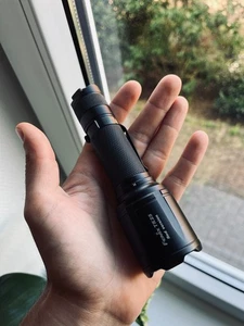 Fenix TK25 Red taktische Taschenlampe mit Rotlichtfunktion und Signalkegel Jäger - Bild 1 von 8